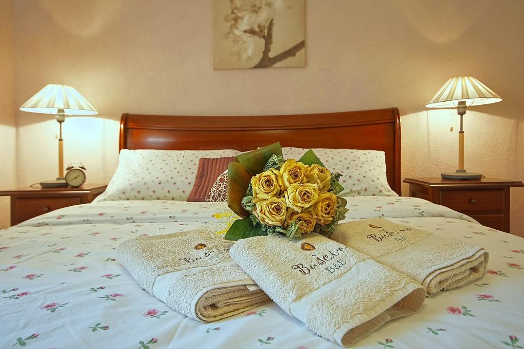 Villa Rea อูมัค ภายนอก รูปภาพ